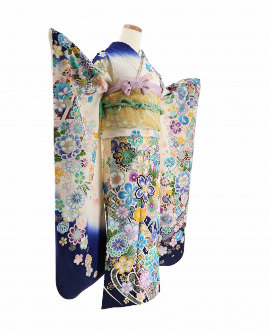 成人式振袖[かわいい系]白に紺ぼかし・緑青黄の花々[身長162cmまで]No.1089